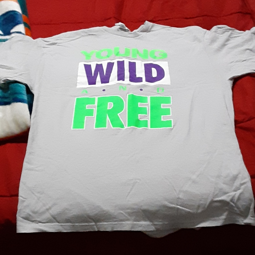 T shirt